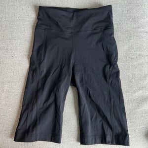 Black Lululemon Biker Shorts Size 4